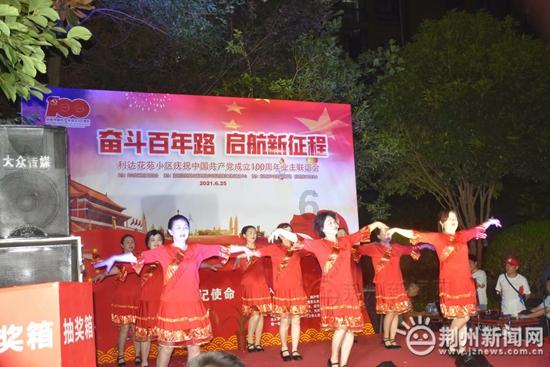纽卡当地媒体:拜仁对特里皮尔感兴趣,埃迪-豪不愿让球员离开